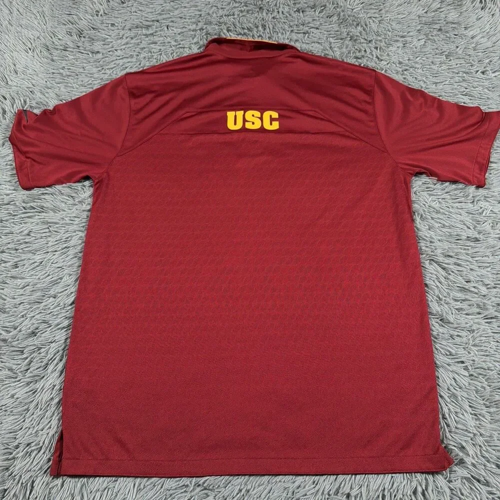 Nike shirt medium